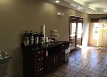 Spark by Hilton Wytheville East Main Street hotel thumbnail 8