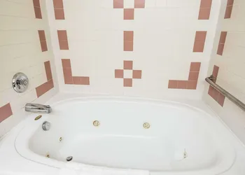 Quality Inn Lewiston hotel thumbnail 4