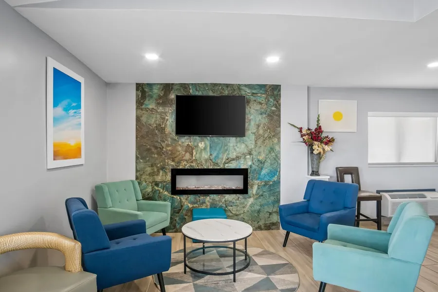 Days Inn by Wyndham Renfro Valley Mount Vernon hotel detail image 2