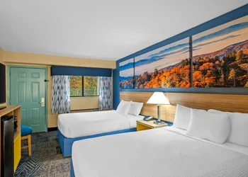Days Inn by Wyndham Renfro Valley Mount Vernon hotel thumbnail 3