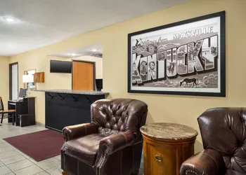 Super 8 by Wyndham Maysville KY hotel thumbnail 4