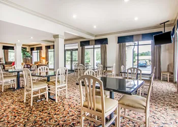 Rodeway Inn La Grange East hotel thumbnail 5