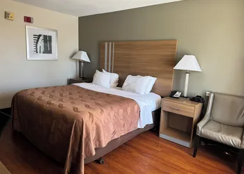 Quality Inn Lagrange East I-85 hotel thumbnail 6