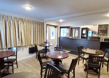Travelodge by Wyndham McBride hotel thumbnail 2