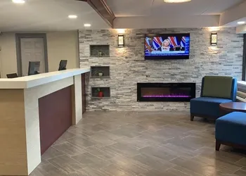 Comfort Inn hotel thumbnail 5