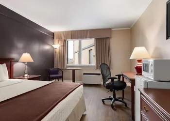 SureStay by Best Western Brockville hotel thumbnail 8