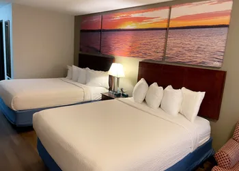 Days Inn & Suites by Wyndham Stevens Point hotel thumbnail 8