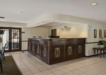 Baymont by Wyndham Whitewater hotel thumbnail 2