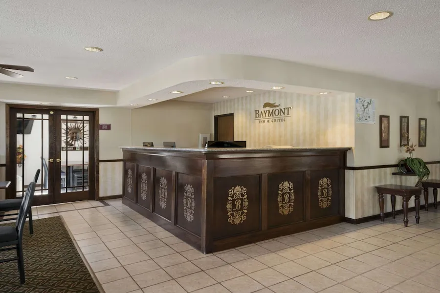 Baymont by Wyndham Whitewater hotel detail image 2