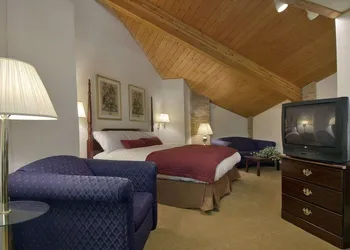 Baymont by Wyndham Whitewater hotel thumbnail 5