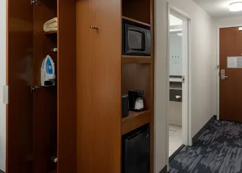 Fairfield Inn & Suites Columbia hotel thumbnail 6