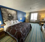 Super 8 by Wyndham Beaver Dam hotel detail image 5