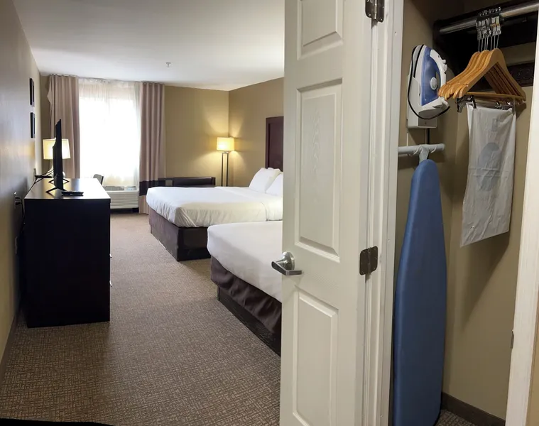 Days Inn & Suites by Wyndham Manheim Lebanon hotel detail image 6
