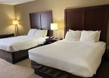 Days Inn & Suites by Wyndham Manheim Lebanon hotel thumbnail 8