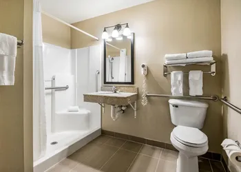 Comfort Suites at Par 4 Resort hotel thumbnail 6