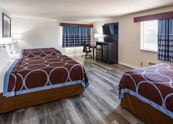 Super 8 by Wyndham Neillsville WI hotel thumbnail 8