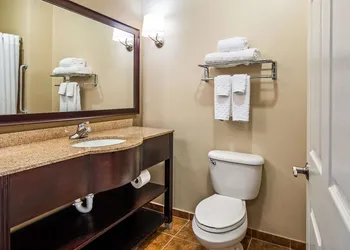 Best Western Dothan Inn & Suites hotel thumbnail 8