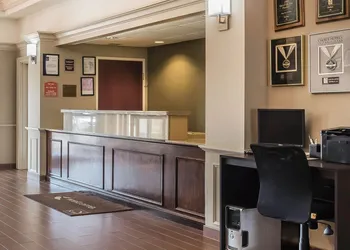 Sleep Inn & Suites Dothan North hotel thumbnail 2
