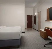 Courtyard by Marriott Dothan hotel detail image 7