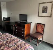 Glen Rose Inn and Suites hotel detail image 5