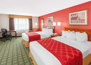Baymont by Wyndham Decatur IL North hotel thumbnail 6