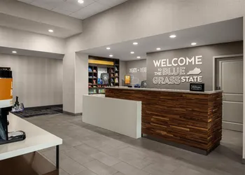Hampton Inn Williamsburg hotel thumbnail 2