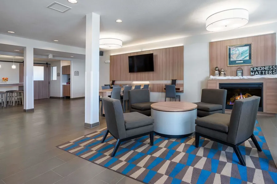 Microtel Inn & Suites By Wyndham Moorhead Fargo Area hotel detail image 2