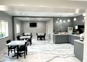 Ramada by Wyndham Lithia Springs Atlanta hotel thumbnail 2