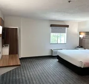 Ramada by Wyndham Lithia Springs Atlanta hotel detail image 4