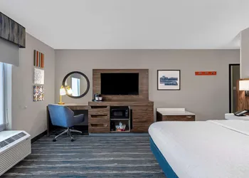 Hampton Inn & Suites Richmond, IN hotel thumbnail 3