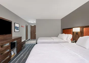 Hampton Inn & Suites Richmond, IN hotel thumbnail 6