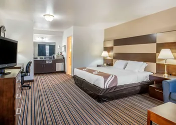 Quality Inn Central Roseburg hotel thumbnail 4