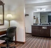 Quality Inn Central Roseburg hotel detail image 7