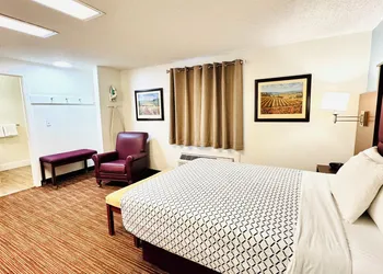 Morgan Inn And Suites hotel thumbnail 6