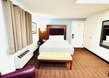 Morgan Inn And Suites hotel thumbnail 8