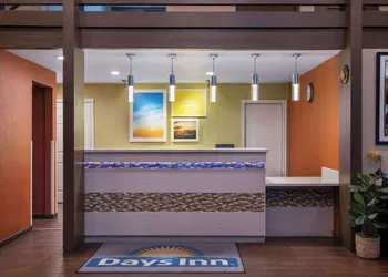 Days Inn by Wyndham Klamath Falls hotel thumbnail 2
