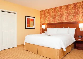 Courtyard Peoria Downtown hotel thumbnail 7