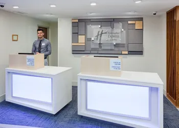 Holiday Inn Express Hotel & Suites Dickinson by IHG hotel thumbnail 2