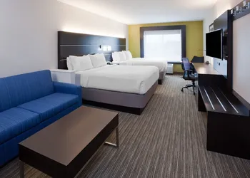 Holiday Inn Express Hotel & Suites Dickinson by IHG hotel thumbnail 6