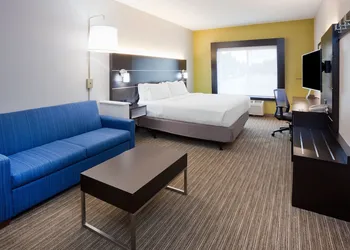 Holiday Inn Express Hotel & Suites Dickinson by IHG hotel thumbnail 8