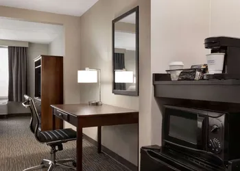 Wingate by Wyndham Bridgeport/Clarksburg hotel thumbnail 8