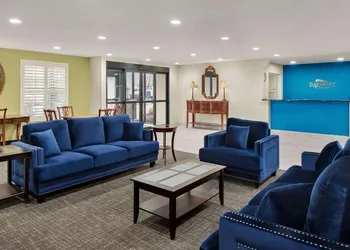 Baymont by Wyndham Washington hotel thumbnail 2