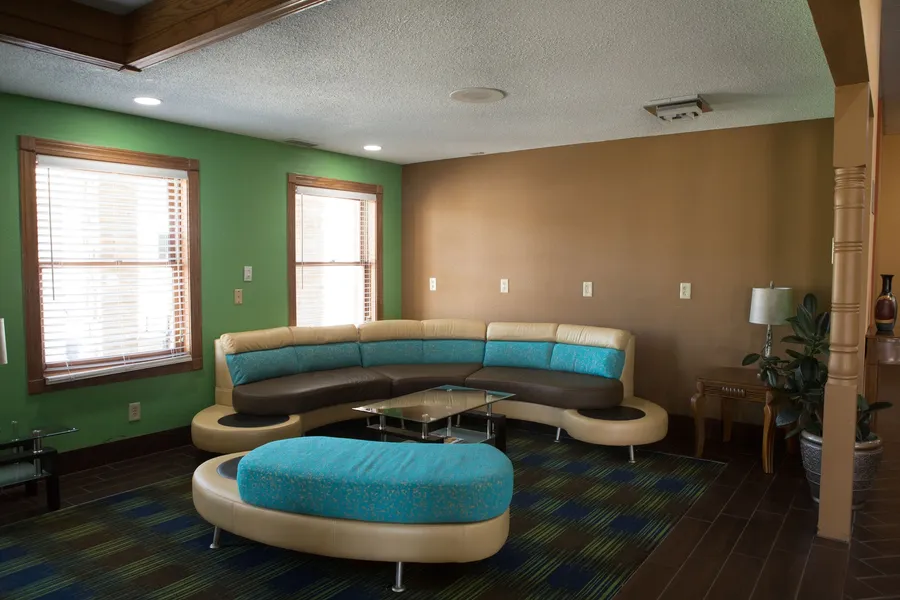 Quality Inn & Suites Bedford West hotel detail image 6