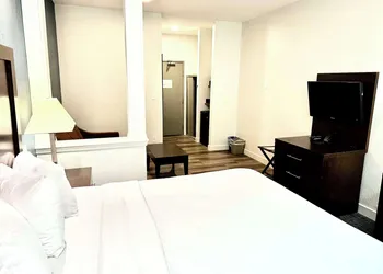 Baymont by Wyndham Richmond I-70 hotel thumbnail 6