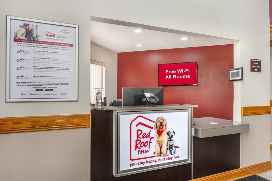 Red Roof Inn Greencastle South – Cloverdale hotel detail image 2