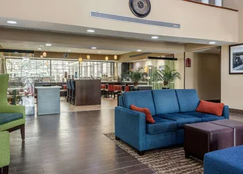 Comfort Inn & Suites Perry National Fairgrounds Area hotel thumbnail 2