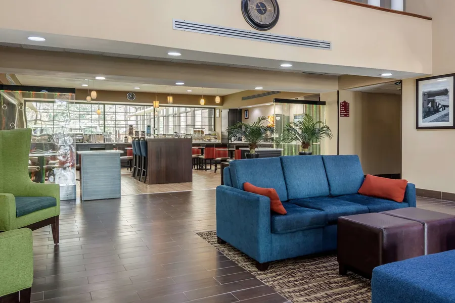 Comfort Inn & Suites Perry National Fairgrounds Area hotel detail image 2