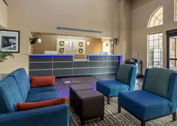 Comfort Inn & Suites Perry National Fairgrounds Area hotel thumbnail 4