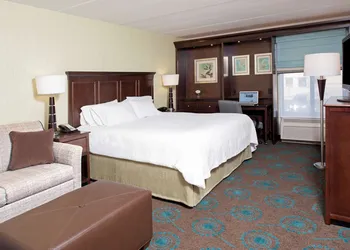 Hampton Inn and Suites Kokomo hotel thumbnail 4
