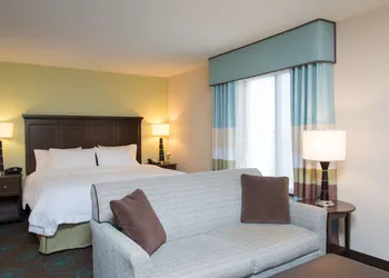 Hampton Inn and Suites Kokomo hotel thumbnail 6
